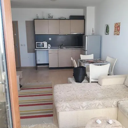 Apartment Поморие Ап 132 *